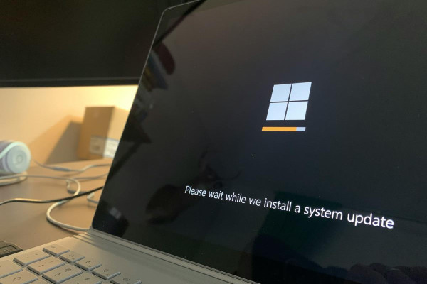 Windows 11 Users Advised to Reinstall Due to Update Issue