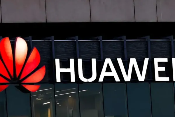 HarmonyOS to Debut on Huawei's First PC Amid Microsoft Shift