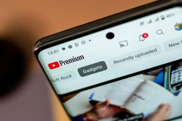 YouTube Unveils Major Video Player Redesign on Mobile