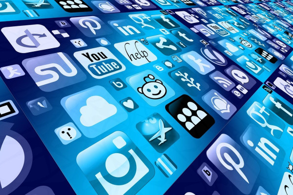 Russia Blocks Signal App Citing Legislative Violations on Terrorism