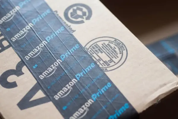 Amazon AI Debuts 'Help Me Decide' in Mobile Apps