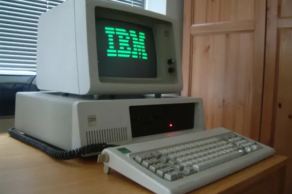 FreeDOS Gains Popularity as MS-DOS Replacement in Retrocomputing Circles