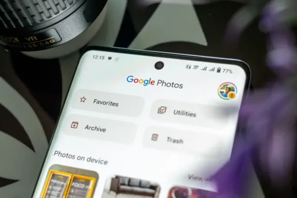 Google Photos Tests AI 'Ask' Shortcut in the U.S.