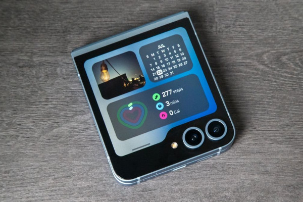 Samsung Galaxy Z Flip 6 Enhances Functionality with Good Lock App