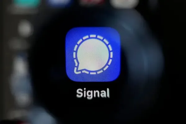 Signal Messenger Debate Within Trump Administration Unfolds