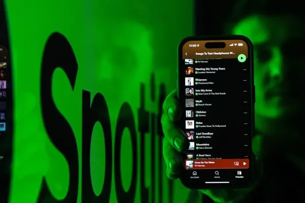 Spotify App Crashes on iPhones and Android Phones