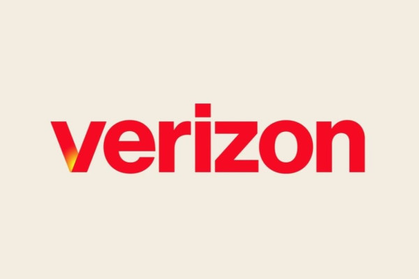 Google Pixel Vulnerability Detected, Update to Remove Verizon Demo App