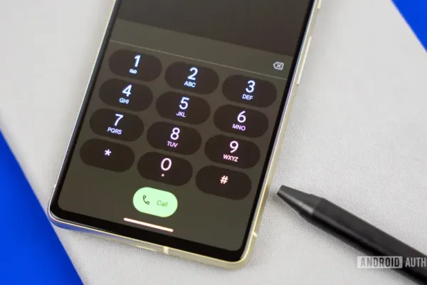 Google Phone App Gains Landscape Mode With Auto-Rotate