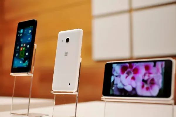 Microsoft Explores Surface Phone Concept to Boost Mobile Strategy
