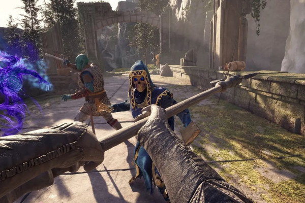 Avowed Arrives on Game Pass Boosting Xbox and PC Offerings